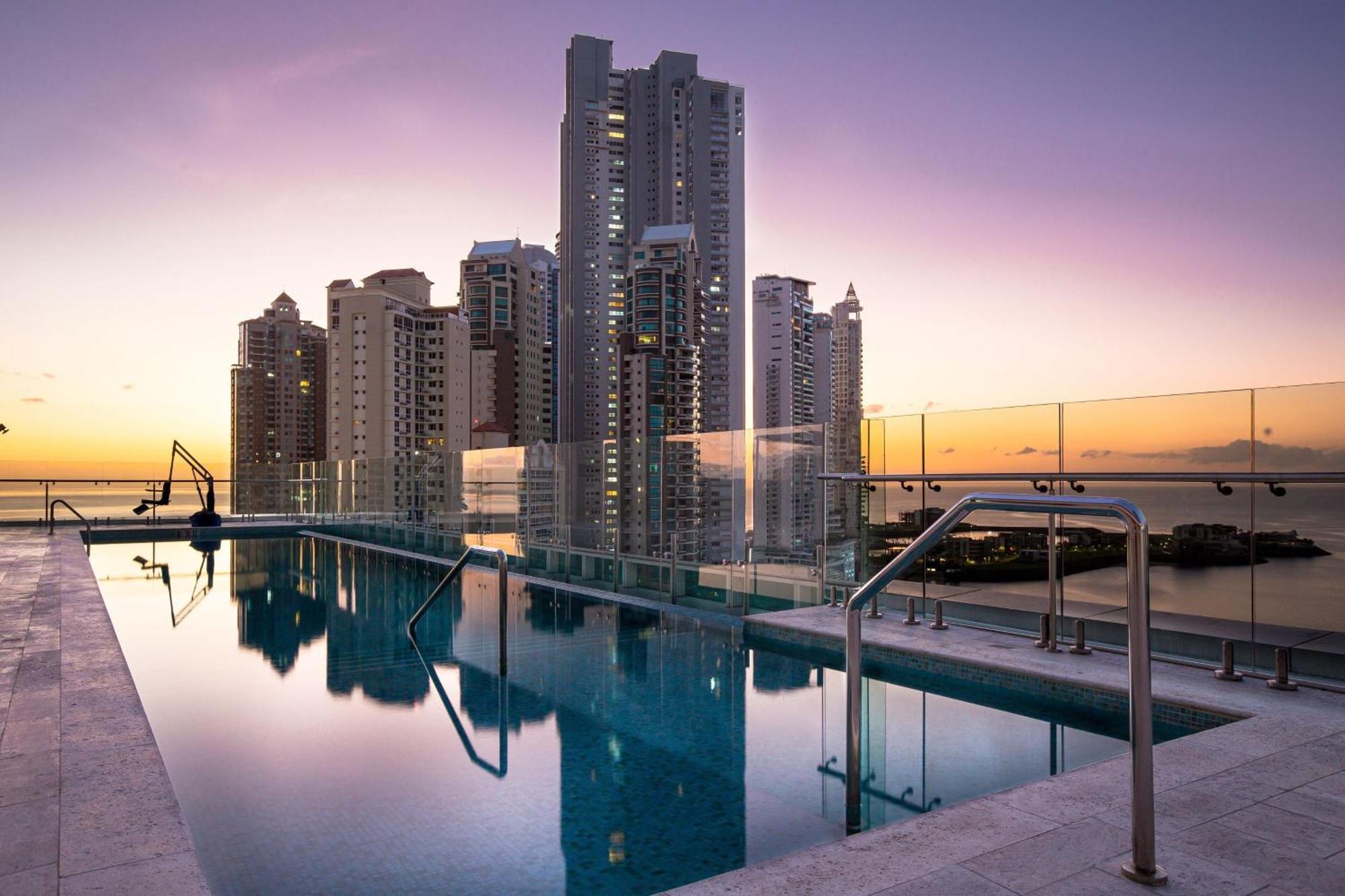 Residence Inn By Marriott Panama Stadt Exterior foto